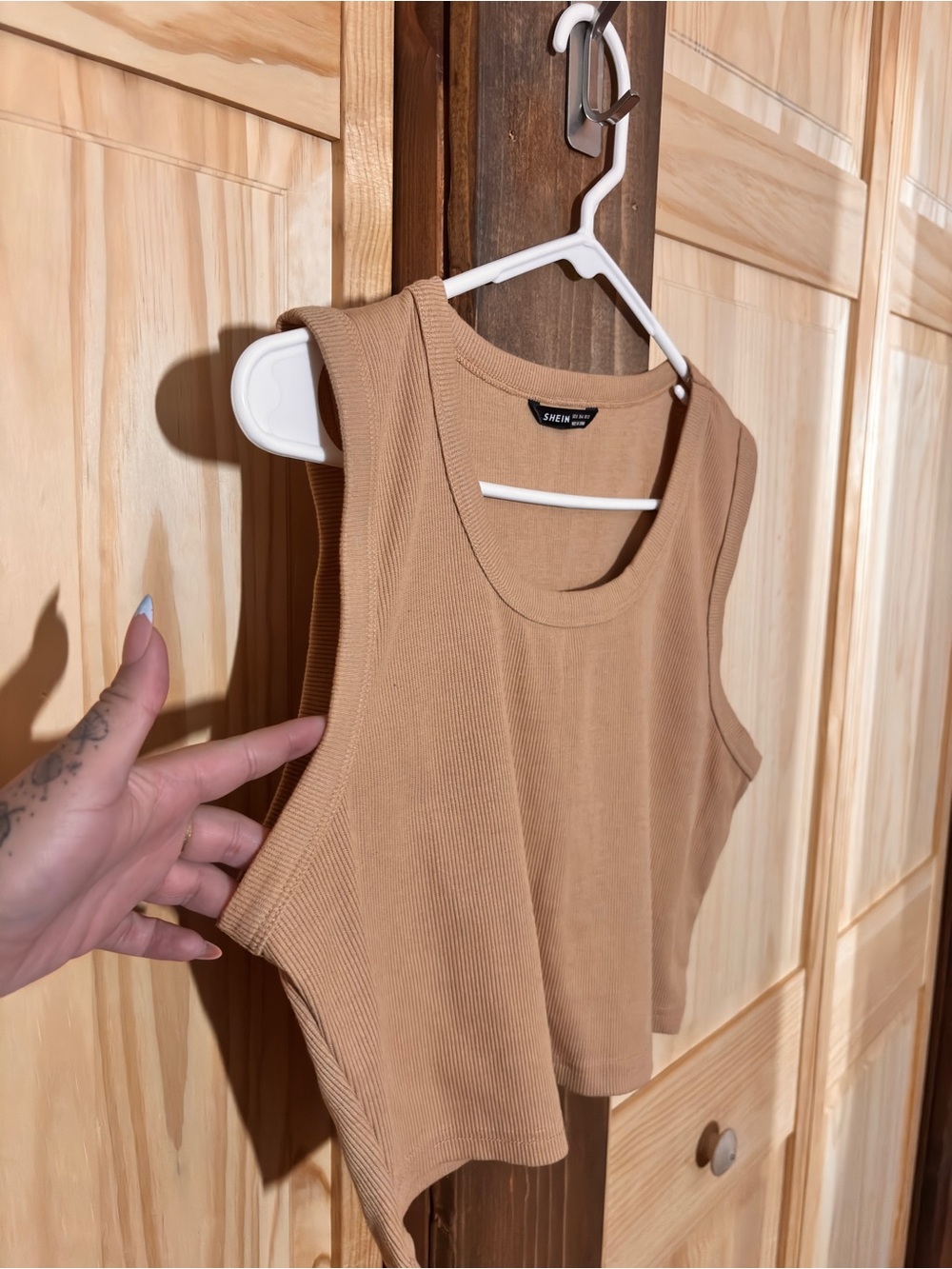 Cropped Ribbed Tank Top - Taupe - Picture 7 of 10